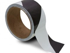 Banda alb cu negru de marcaj